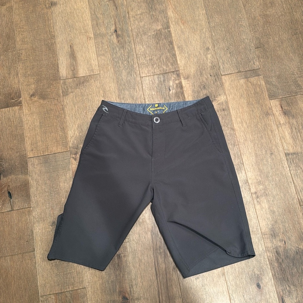 Rip curl Boardwalk shorts 
Size 28